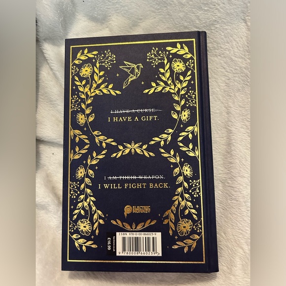 Shatter Me - UK Collector's Edition - Picture 3 of 7